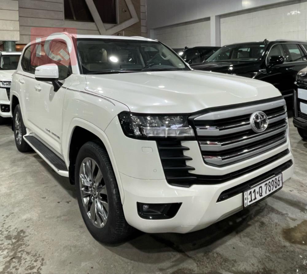 تويوتا لاندكروزر